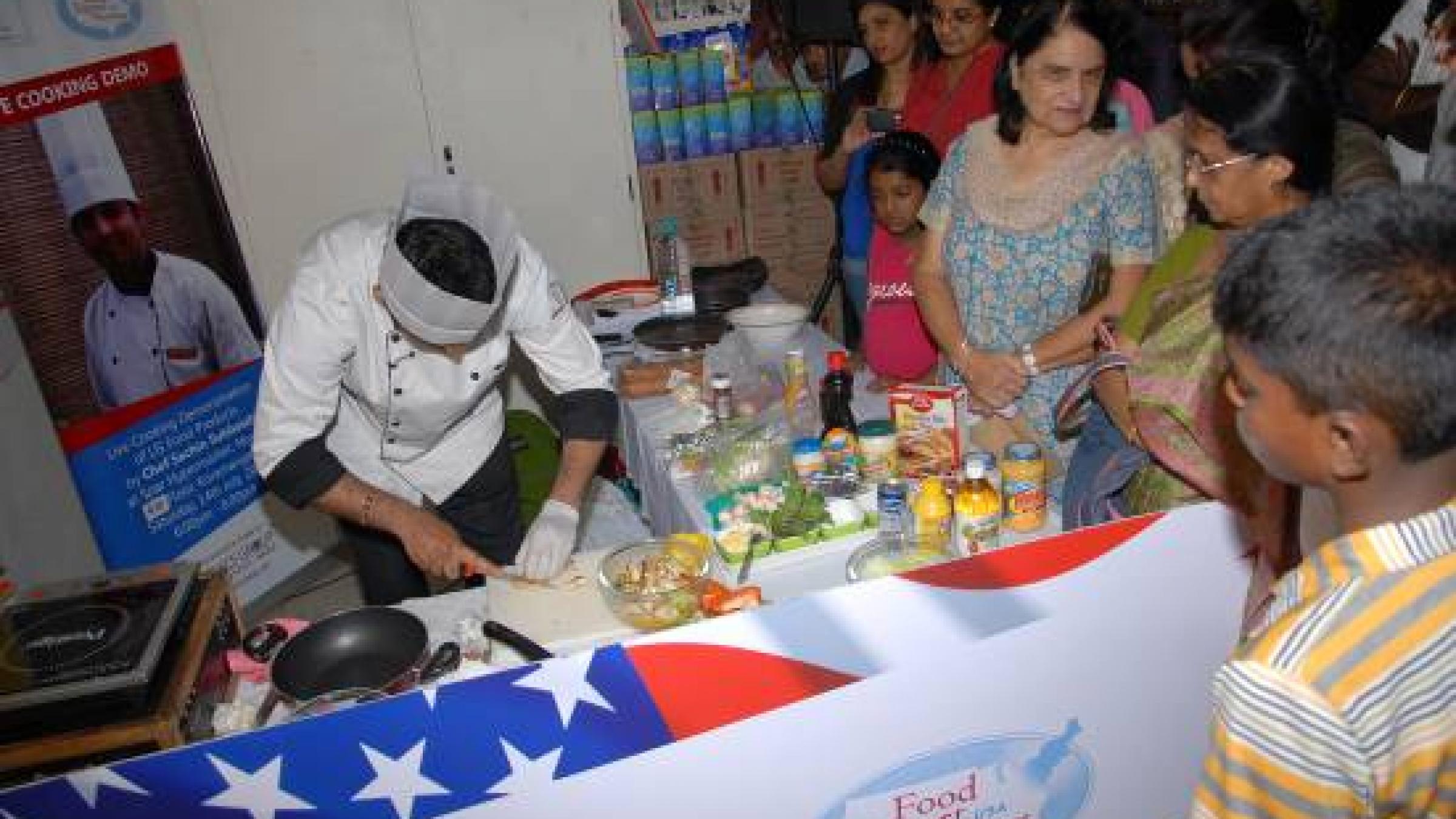 Independence Day Festival Helps U.S. Food Products Sparkle in India Independence Day Festival Helps U.S. Food Products Sparkle in India