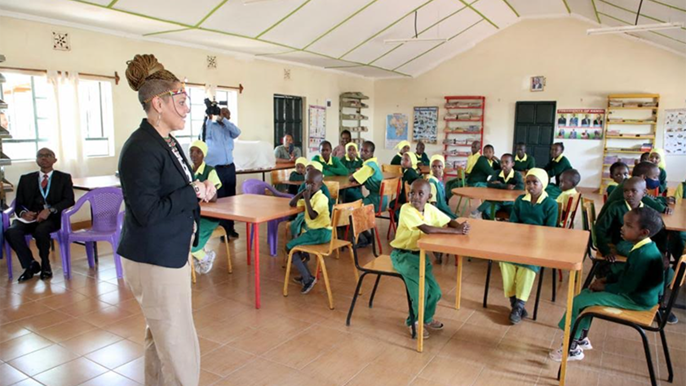 Deputy Secretary Dr. Jewel Bronaugh addressed a class of about 25 students on the importance of nutrition as part of a good education and that USDA will continue to be a partner to Kenya.